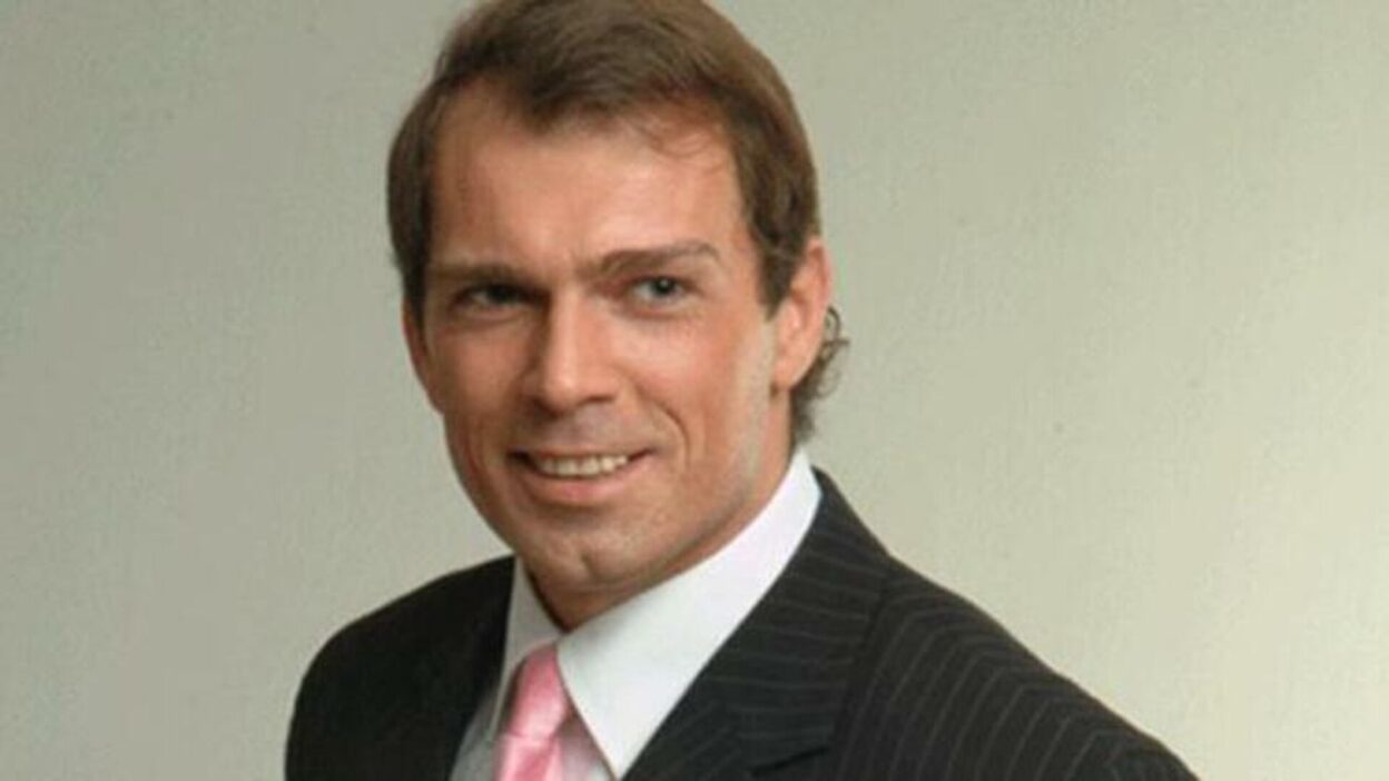 Meriç Erkan Kimdir