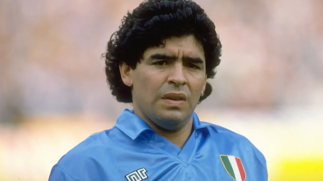 Diego Maradona Kimdir