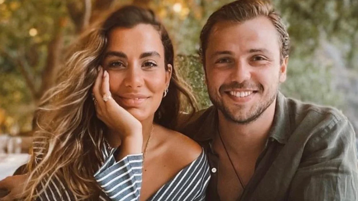 Zeynep Mayruk Kimdir