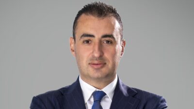 Taha Çakmak Kimdir