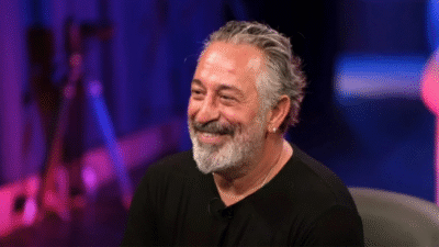 Cem Yılmaz Kimdir