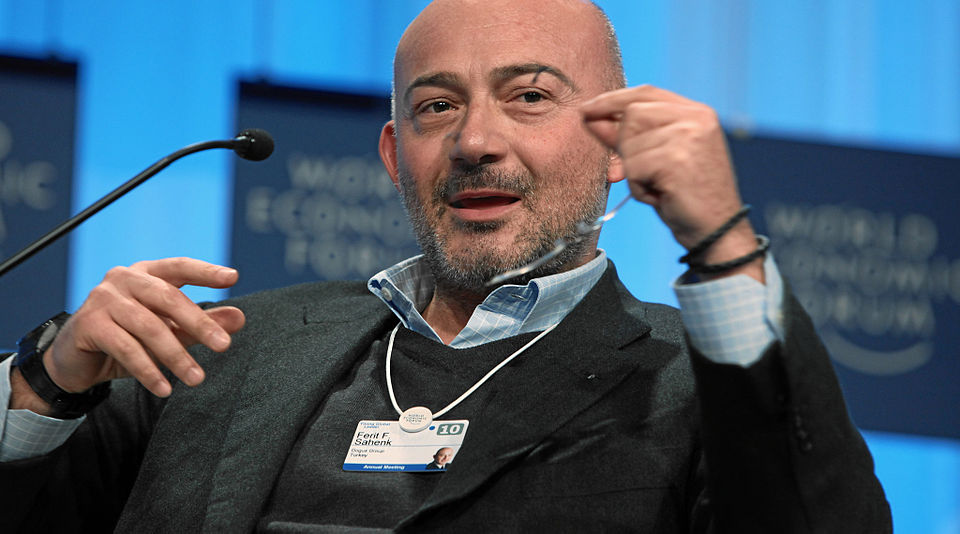 Ferit Şahenk Kimdir