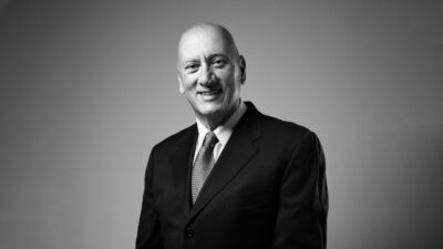 Süreyya Ciliv Kimdir