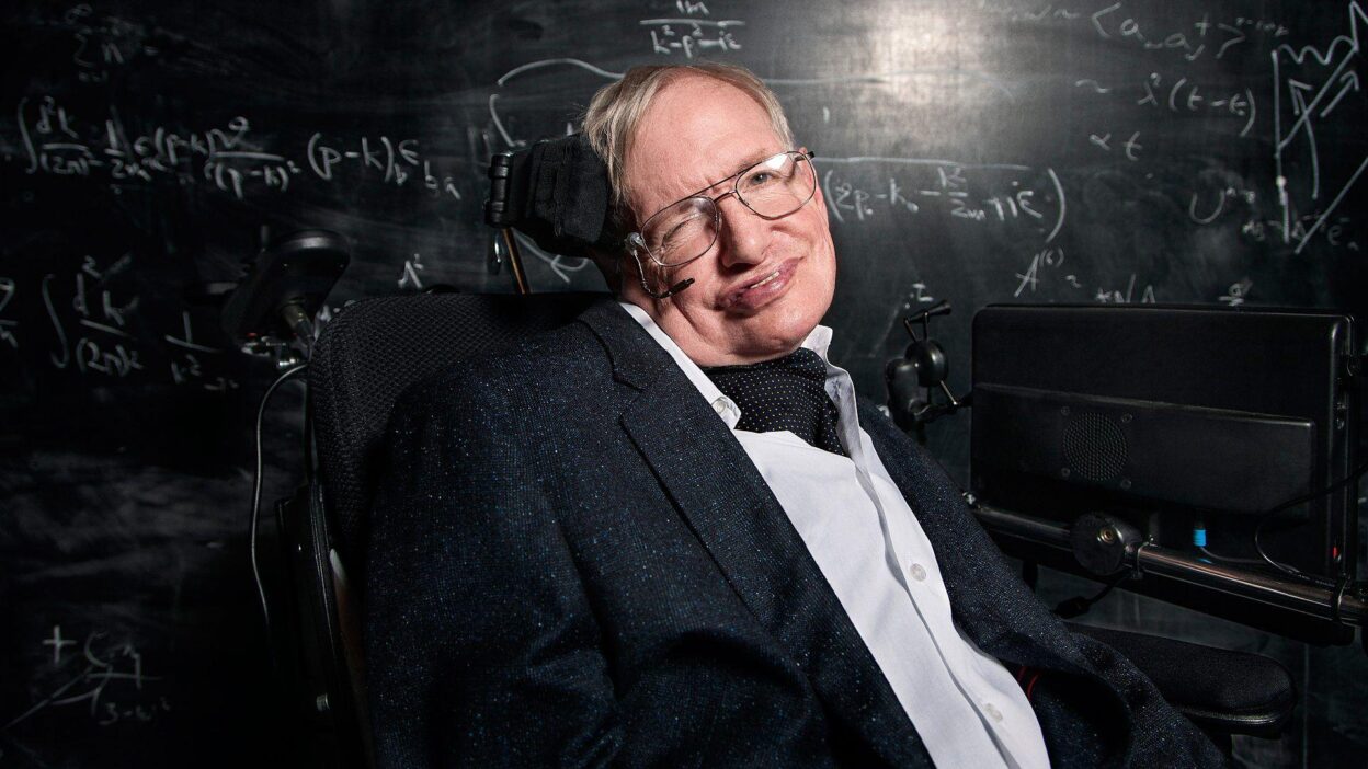 Stephen Hawking Kimdir