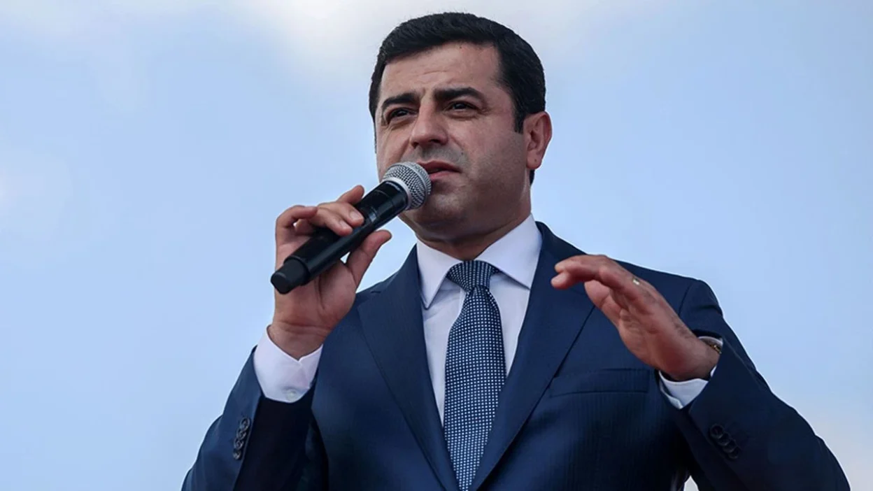 Selahattin Demirtaş Kimdir