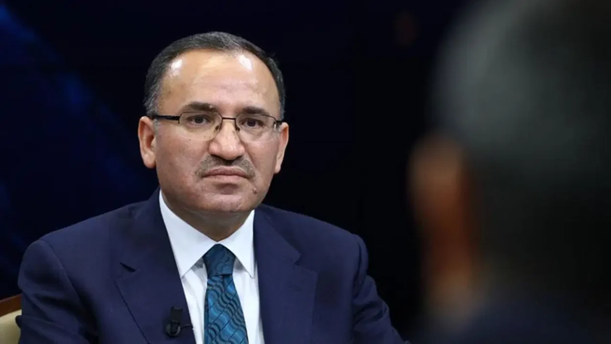 Bekir Bozdağ Kimdir
